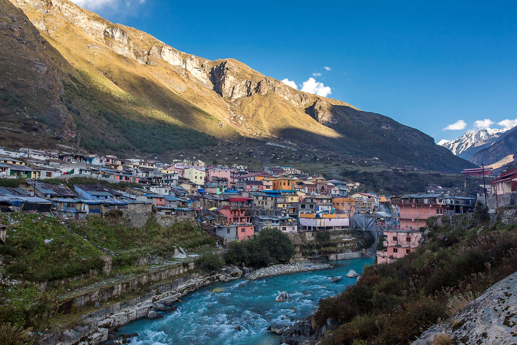 Badrinath Yatra By Helicopter