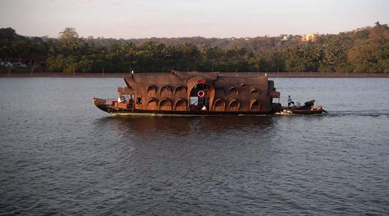 Goa Houseboat Tour Package