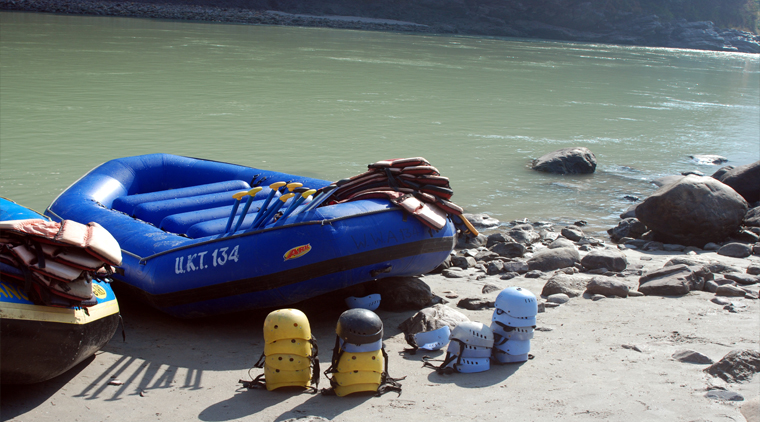 Marine Drive River Rafting Package - Image 2