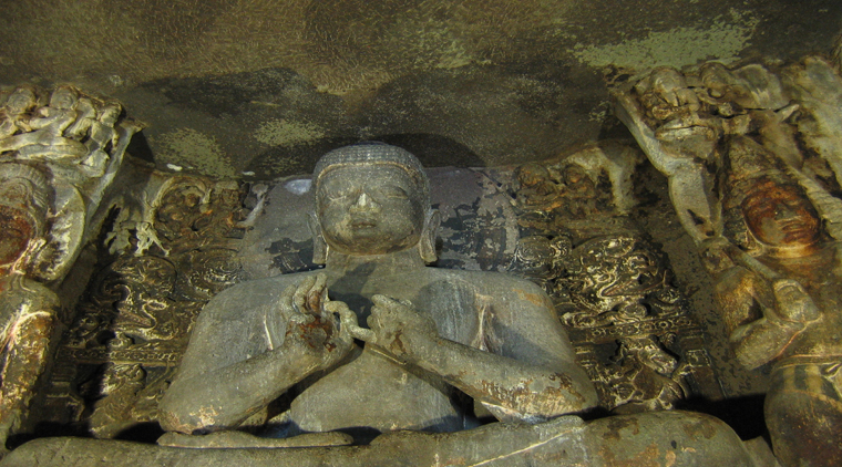 Mumbai with Karla Caves Tour - Image 4