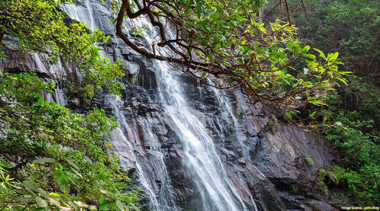 Pachmarhi Tour Package