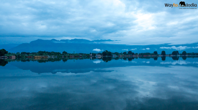 Srinagar Houseboat Packages - Image 3